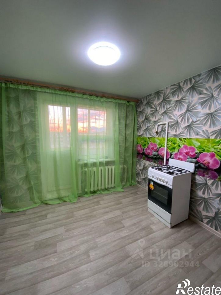 2-комн квартира ул Волочаевская, 13,  д. 13