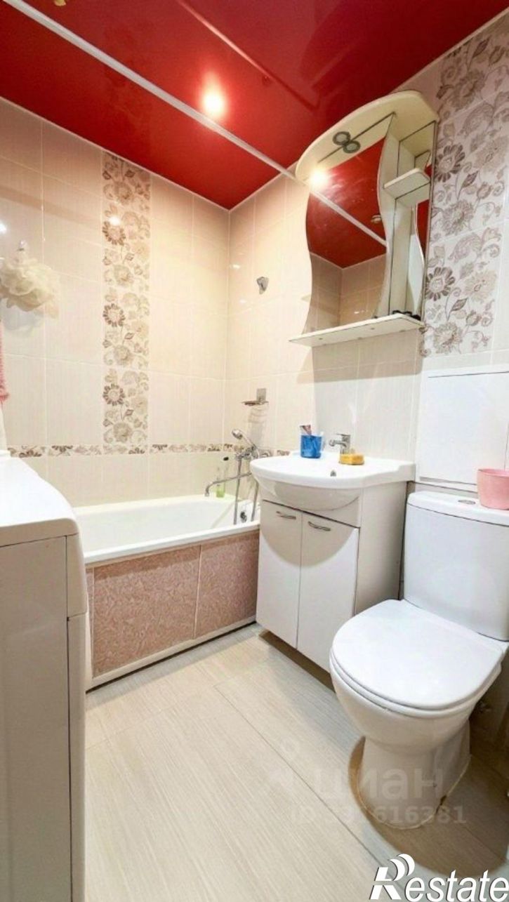 3-комн квартира Ошурковская улица, 2,  д. 2