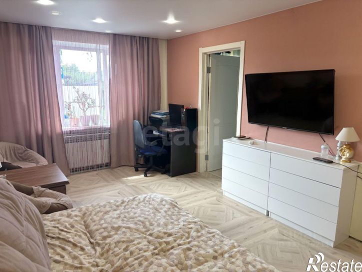 3-комн квартира ул Бориса Рукавицына, 8,  д. 8