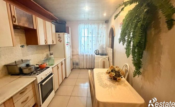 3-комн квартира ул Суркова, 19,  д. 19
