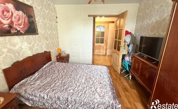 3-комн квартира ул Суркова, 19,  д. 19