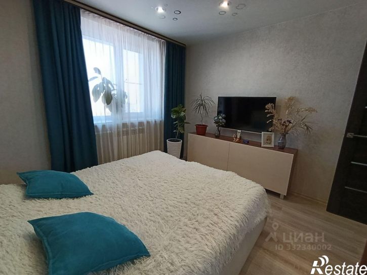 4-комн квартира ул Моторостроителей, 11,  д. 11