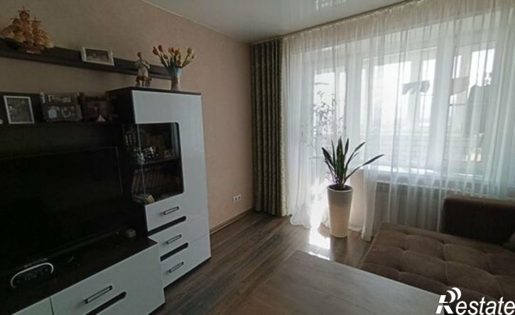 4-комн квартира ул Моторостроителей, 11,  д. 11