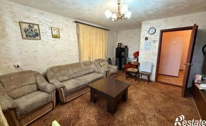 3-комн квартира ул Чекистов, 12,  д. 12