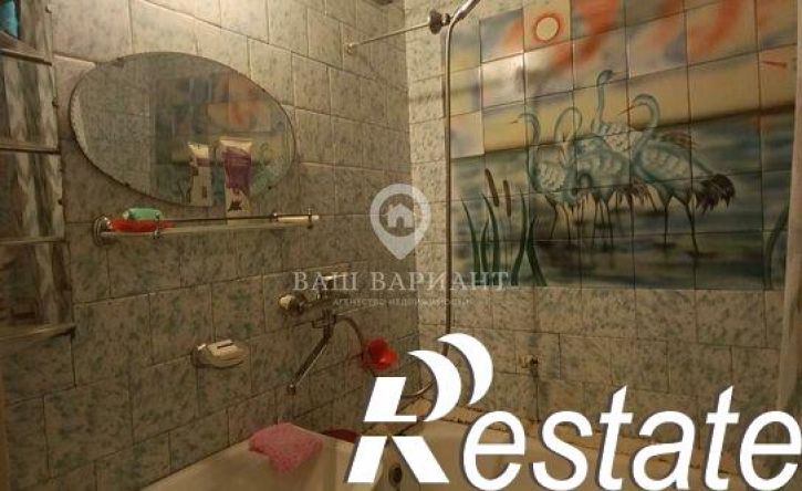 3-комн квартира улица Черепанова, 11,  д. 11
