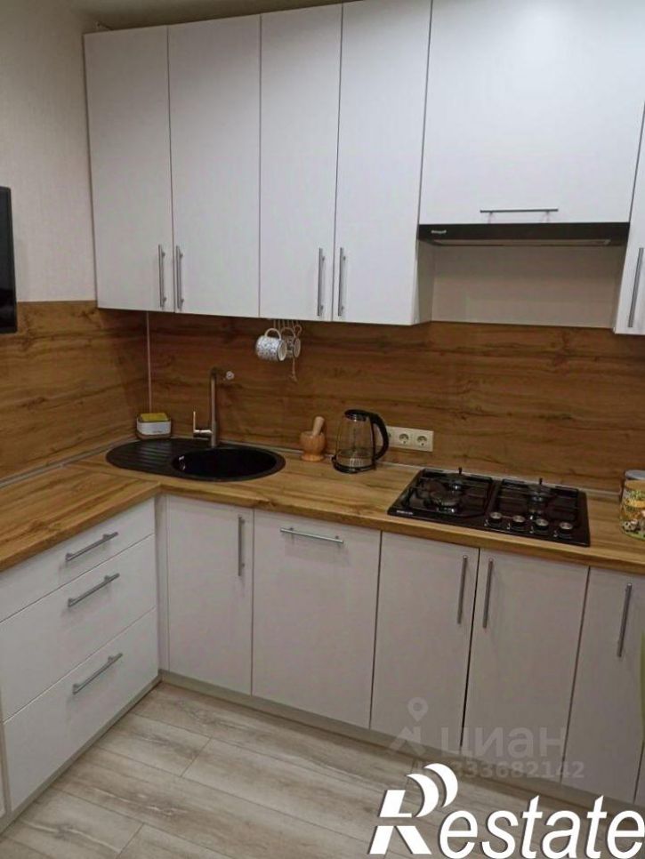 1-комн квартира улица Айвазовского, 3,  д. 3