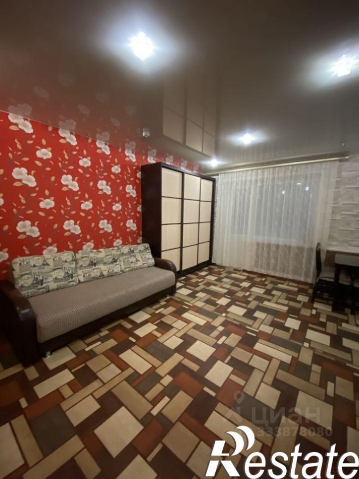 2-комн квартира улица Гагарина, 16,  д. 16