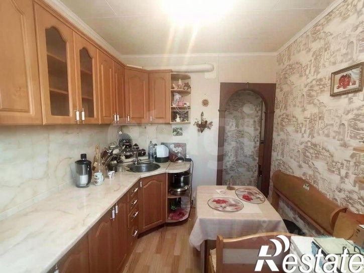3-комн квартира проспект Революции, 4,  д. 4