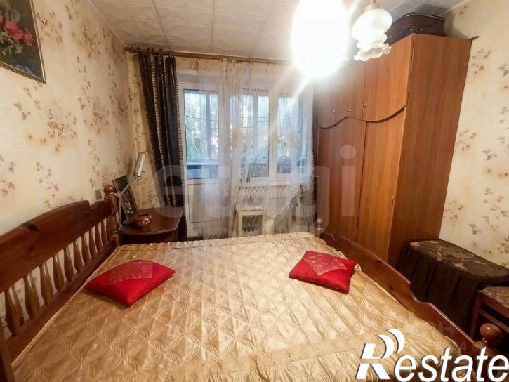 3-комн квартира проспект Революции, 4,  д. 4