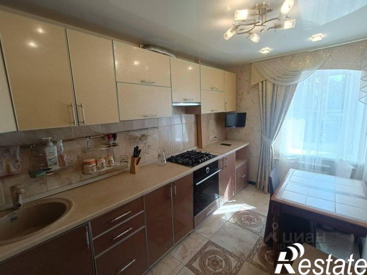 3-комн квартира проспект Революции, 56,  д. 56