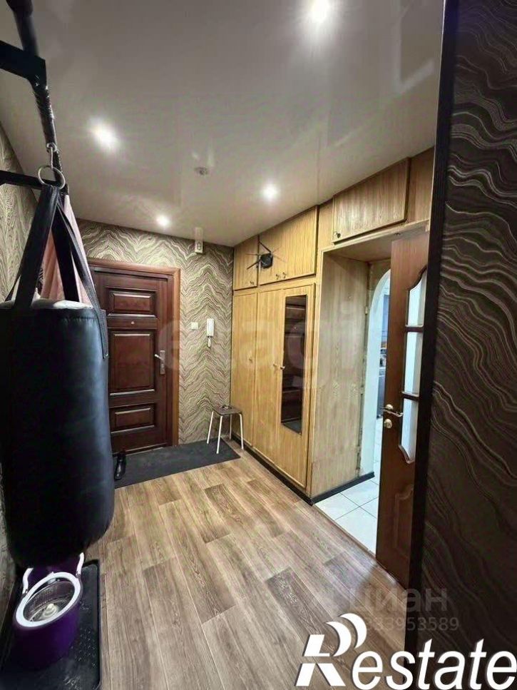 3-комн квартира улица Ворошилова, 14,  д. 14