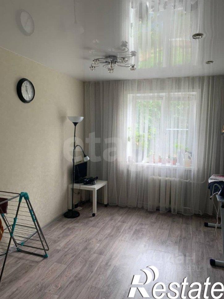 3-комн квартира улица Луначарского, 27,  д. 27