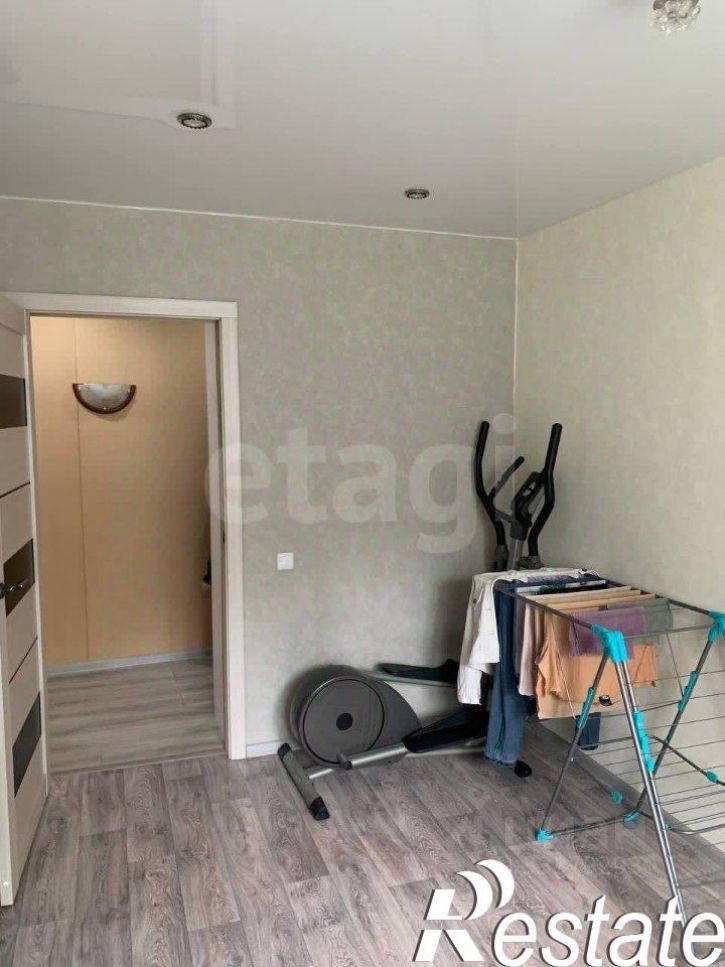 3-комн квартира улица Луначарского, 27,  д. 27