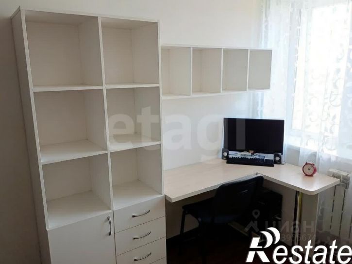 4-комн квартира улица Моторостроителей, 11,  д. 11