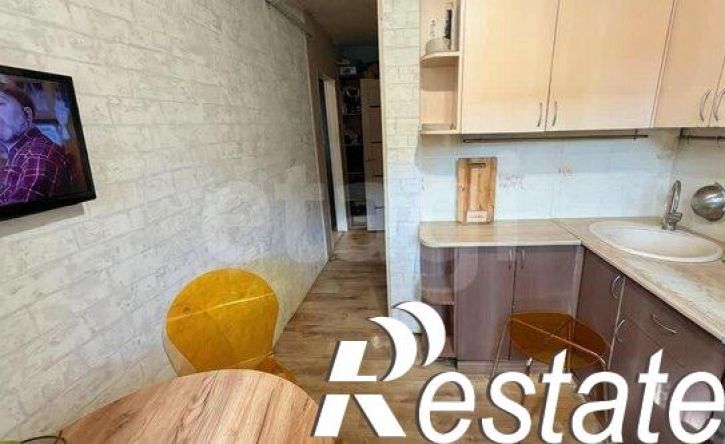 2-комн квартира улица Черепанова, 11,  д. 11