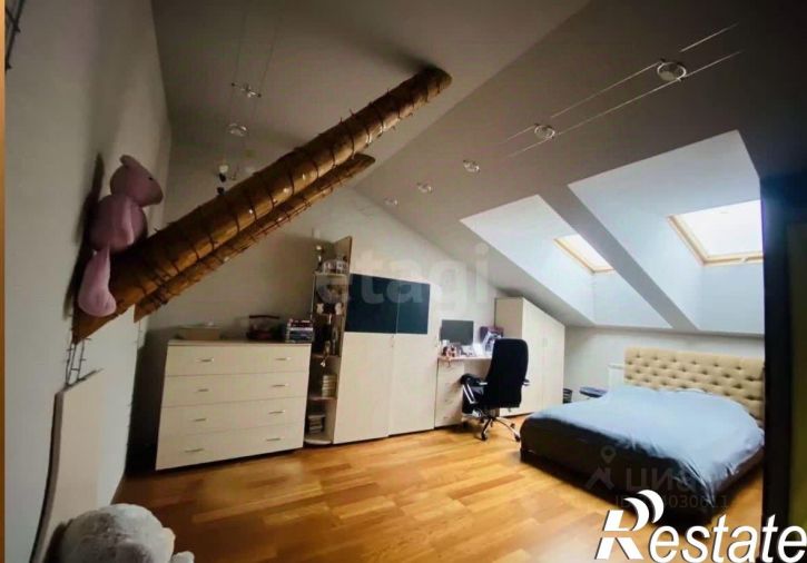 4-комн квартира улица Пушкина, 12А,  д. 12А