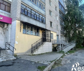 офис 12 кв м, этаж 1/9 улица Плеханова, 33