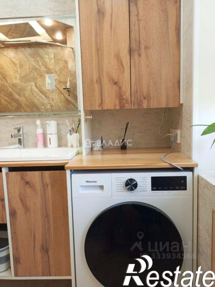 4-комн квартира улица Рапова, 1,  д. 1