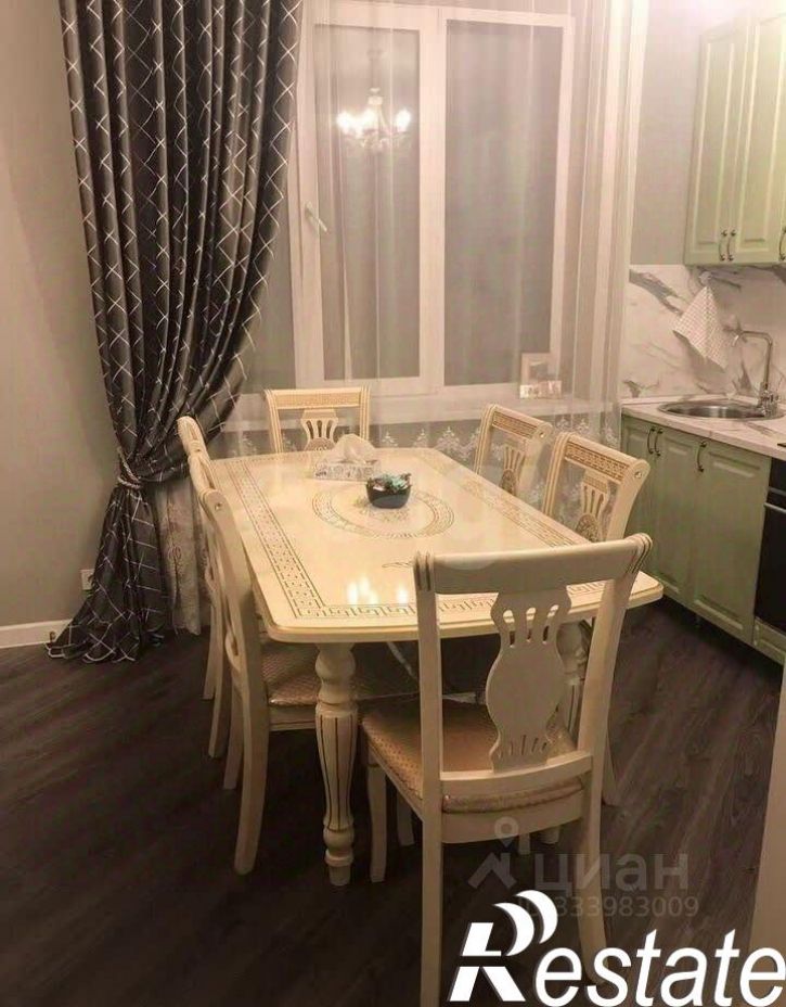 3-комн квартира улица Рапова, 2,  д. 2