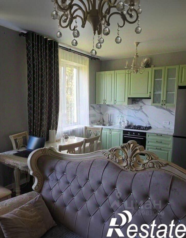 3-комн квартира улица Рапова, 2,  д. 2