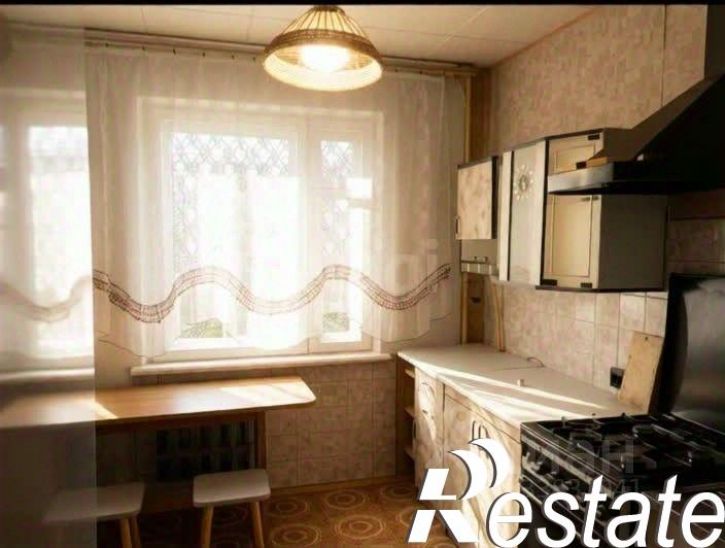 3-комн квартира улица Кустова, 8,  д. 8