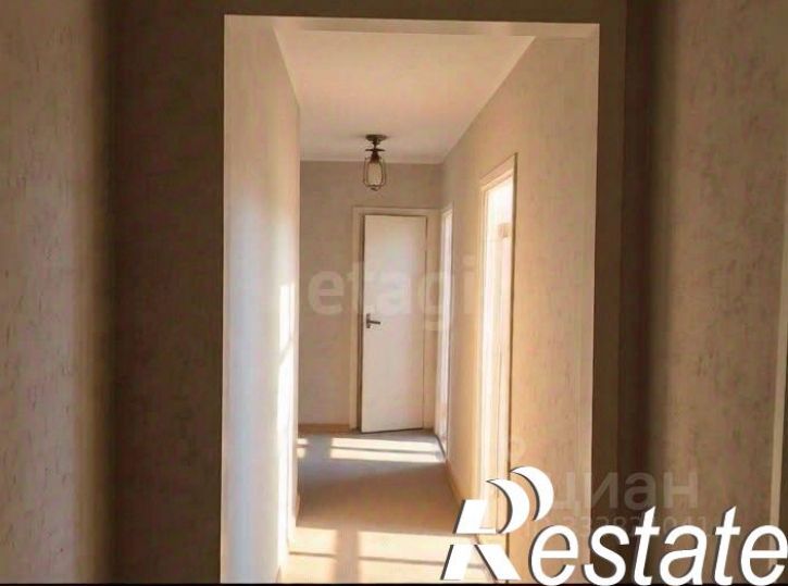 3-комн квартира улица Кустова, 8,  д. 8