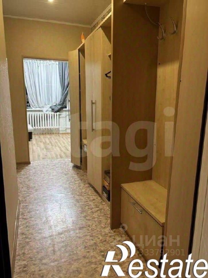 3-комн квартира улица Олега Кошевого, 3,  д. 3