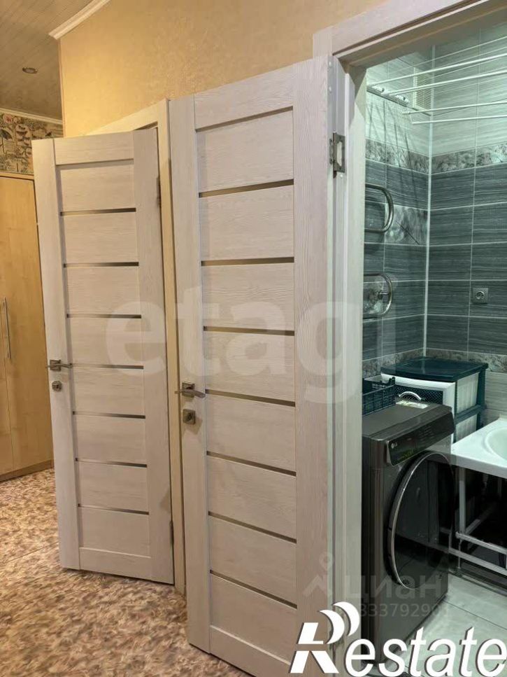3-комн квартира улица Олега Кошевого, 3,  д. 3