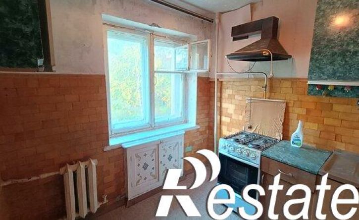 2-комн квартира улица Алябьева, 37,  д. 37