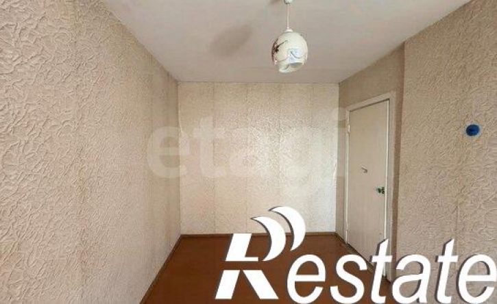 3-комн квартира улица Кустова, 2,  д. 2